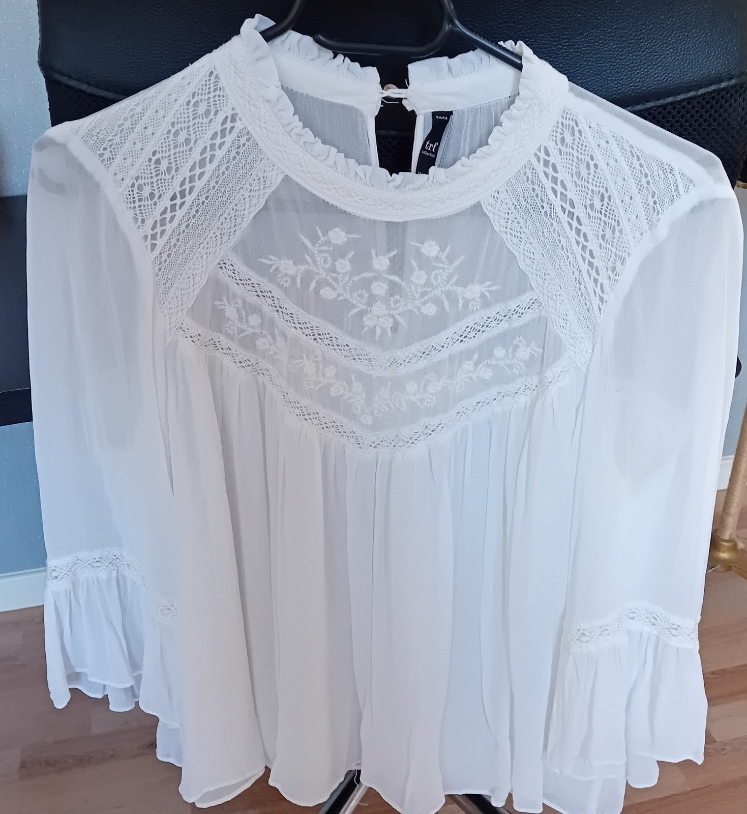 witte chifon boho-stijl blouse van Zara TRF maat L, Kleding | Dames, Blouses en Tunieken, Ophalen of Verzenden, Maat 42/44 (L)