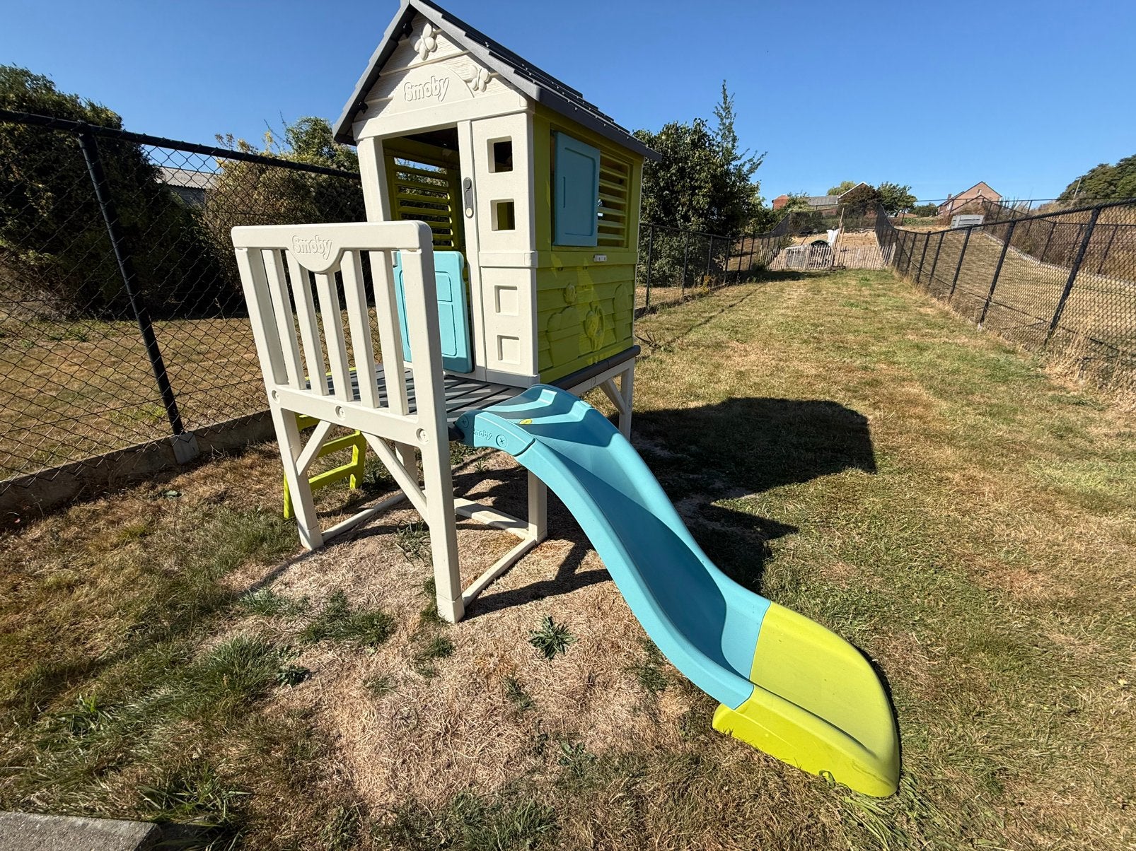 Maison de jeu Smoby avec toboggan, Enlèvement, Comme neuf, Toboggan