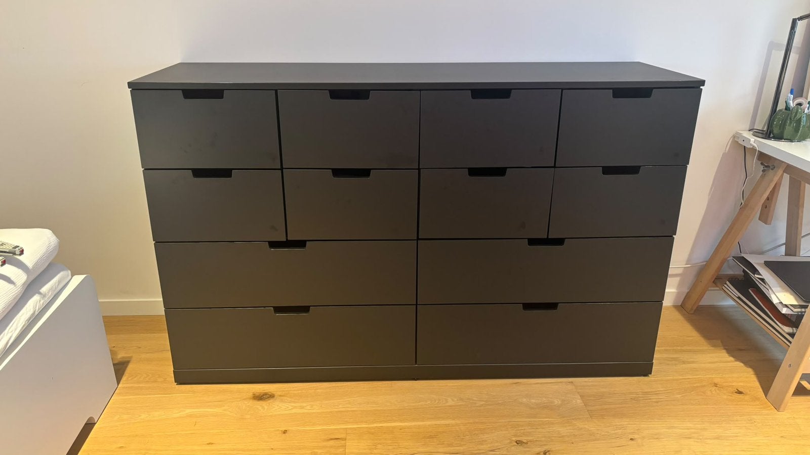 Zwarte Ikea Nordli kast, Huis en Inrichting, Ophalen, 5 laden of meer, 150 tot 200 cm, Zo goed als nieuw