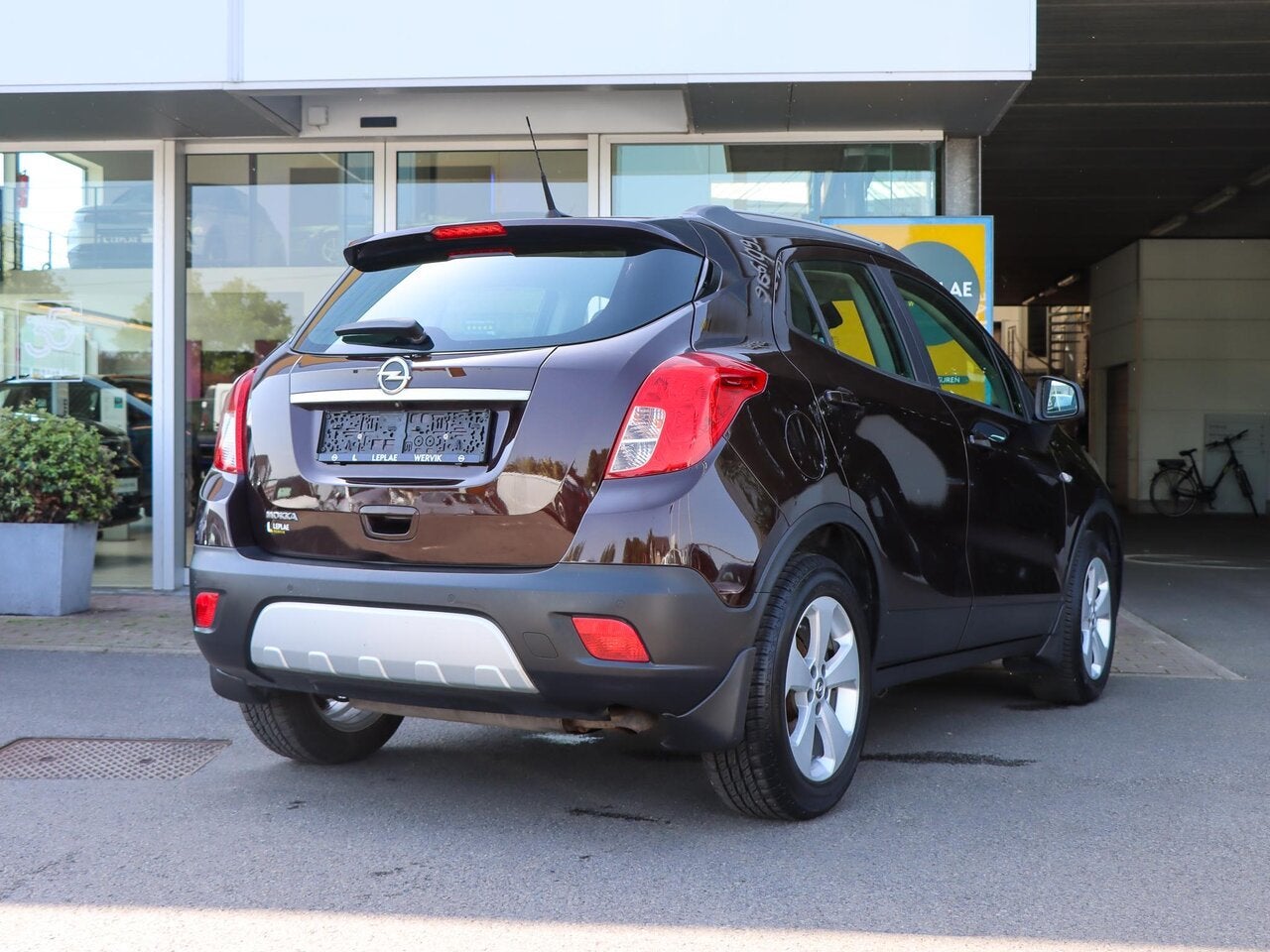 Opel Mokka Enjoy 1.6 MT5 115 PK | NAVI | CAMERA, Auto's, 0 kg, 4 cilinders, Bruin, https://public.car-pass.be/vhr/aa0a8ddd-f12d-4099-94e8-e0c2c3de1594