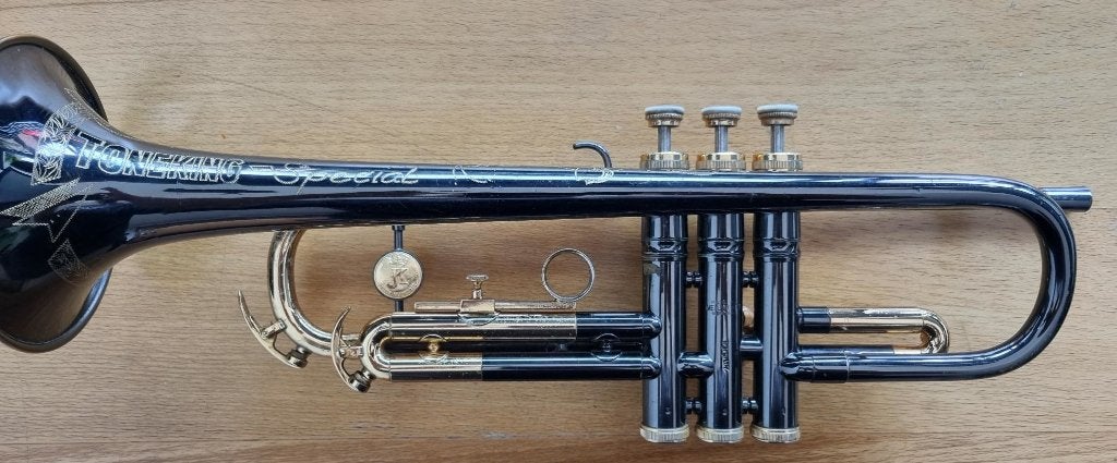 Bb Trompet Zwart & Goud J.K. Toneking Special 1960, Muziek en Instrumenten, Ophalen of Verzenden, Zo goed als nieuw, Trompet in si bemol