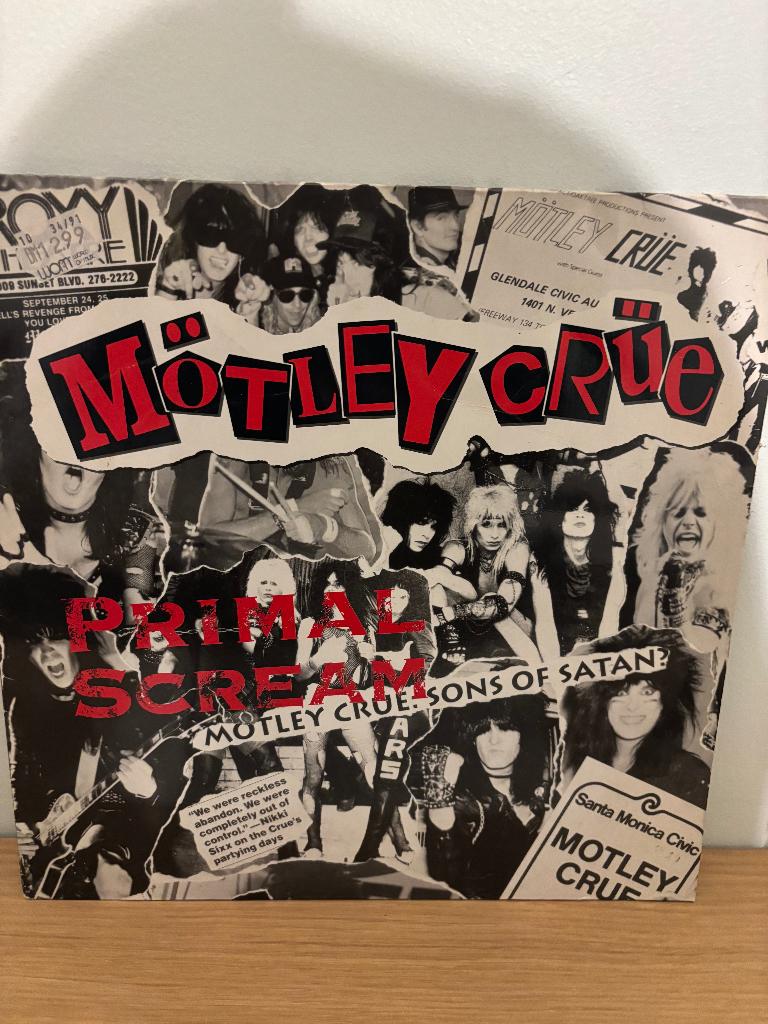 Maxi single - Motley Crue - Primal Scream, Cd's en Dvd's, Ophalen of Verzenden, Gebruikt