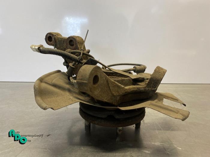Fusee links-voor van een Hyundai IX20 (IX20 10-), Auto-onderdelen, Ophanging en Onderstel, Hyundai, Gebruikt, 3 maanden garantie