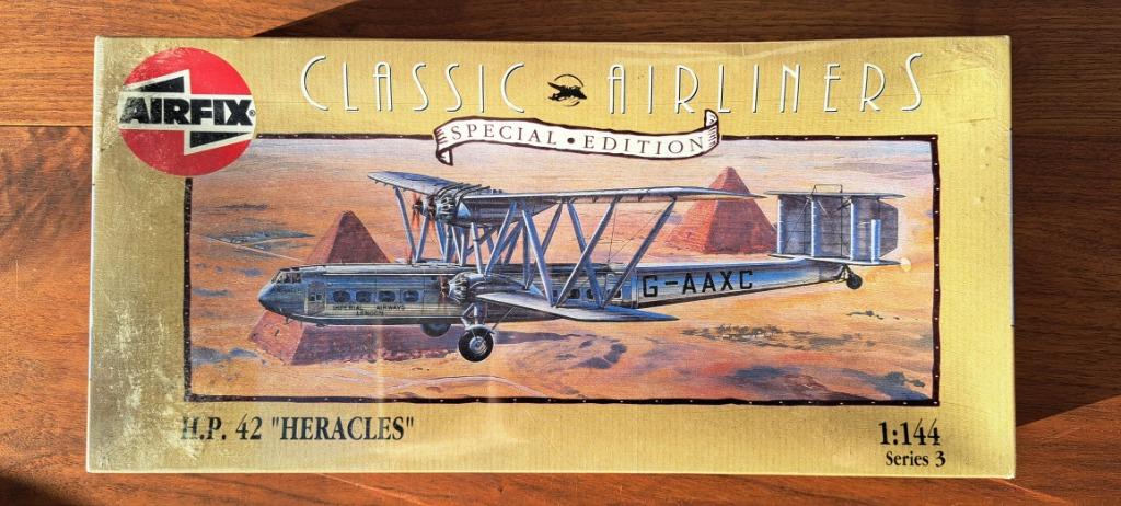 Airfix Handley Page 42 Héraclès 1/144, Neuf, Autres marques, Enlèvement ou Envoi, 1:72 à 1:144
