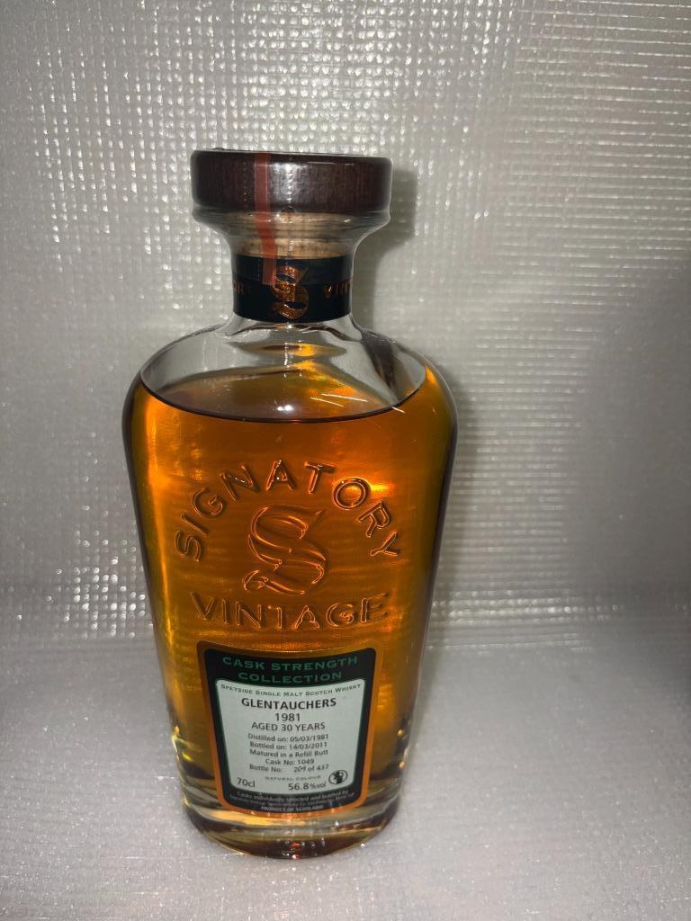 Whisky single malt - Glentauchers 30Y - Signatory Vintage, Collections, Vins, Autres régions, Enlèvement ou Envoi, Pleine, Comme neuf