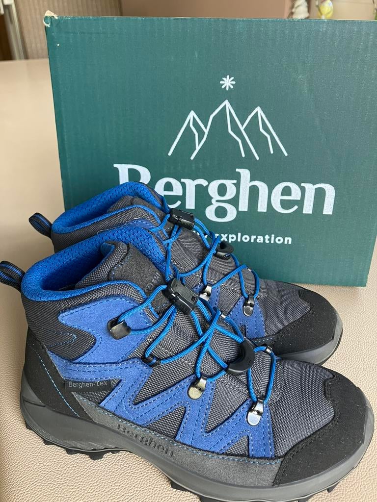 Chaussures de marche enfant taille 34, Sport en Fitness, Bergsport en Wandelen, Zo goed als nieuw, Schoenen, Ophalen