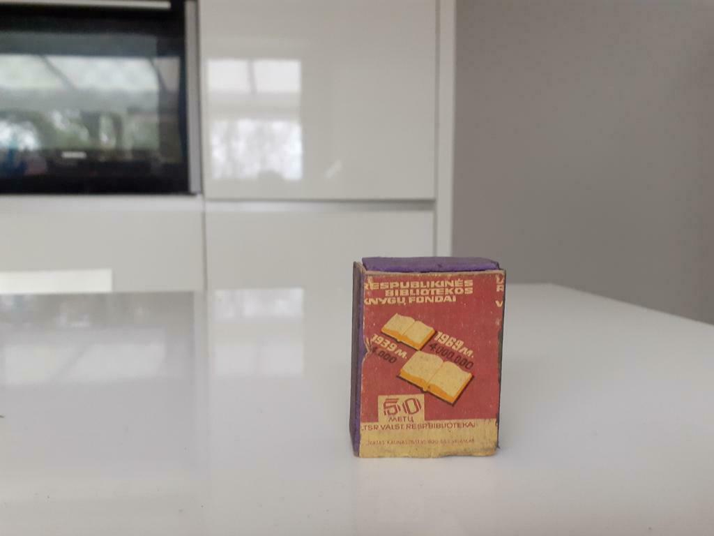 Vintage houten luciferdoosje boeken, Ophalen of Verzenden
