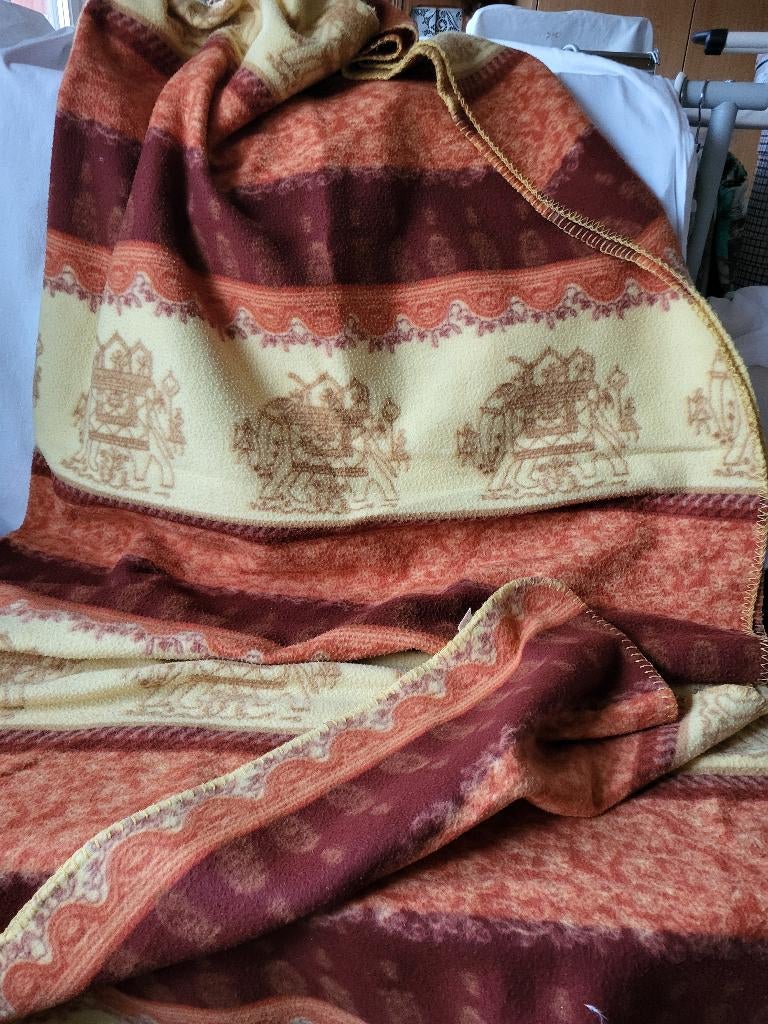 Plaids en polaire pour 2 personnes (1m40 x 1m80), Enlèvement ou Envoi, Utilisé, 100 cm ou plus, Couverture