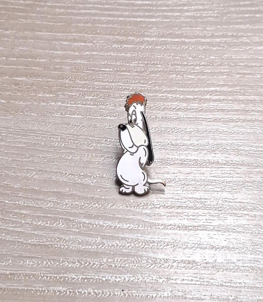 PIN - DROOPY - TEX AVERY, Verzamelen, Verzenden, Gebruikt, Figuurtje, Speldje of Pin