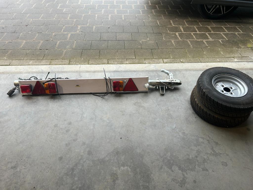 dissel, verlichting, 2ongebr. wielen, Enlèvement, Neuf