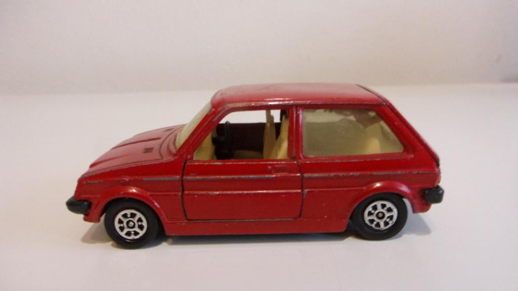 CORGI 1/36 MINI METRO, avec OUVRANTS. BEL ETAT USAGE, Hobby & Loisirs créatifs, Voitures miniatures | 1:43, Utilisé, Voiture, Corgi