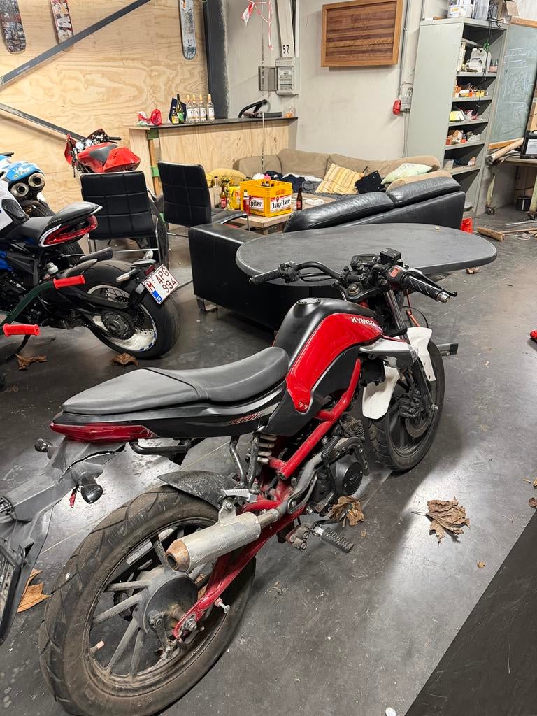 kymco 50 cc kpw, Enlèvement ou Envoi, 5 vitesses, Classe B (45 km/h), Utilisé