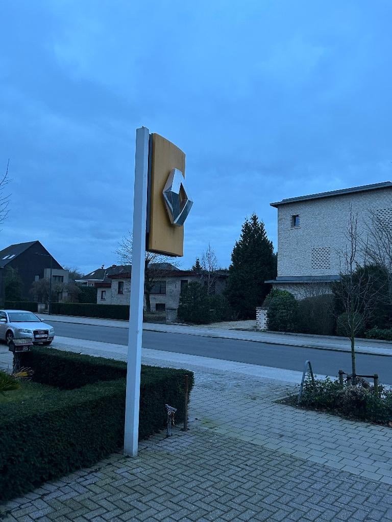 LOGO RENAULT PUBLICITEITSPANELEN, Ophalen, Gebruikt