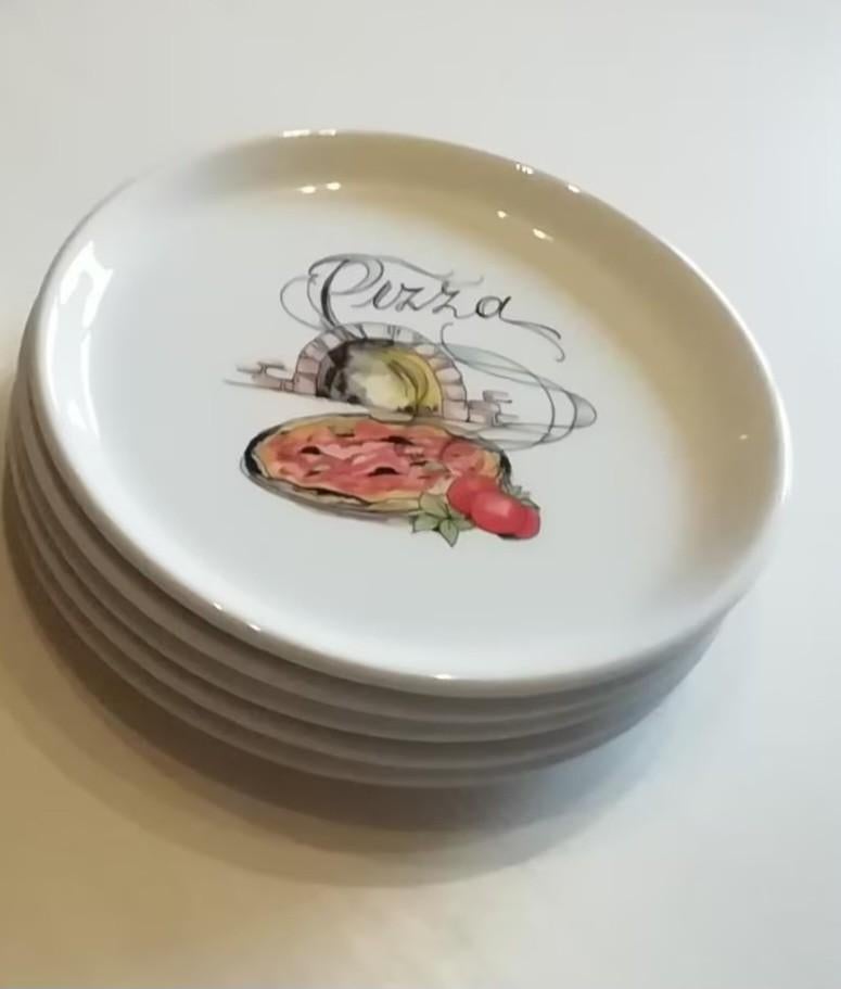 4 pizzaborden en 1 pizzaschaal, Huis en Inrichting, Ophalen of Verzenden, Zo goed als nieuw, Bord(en)