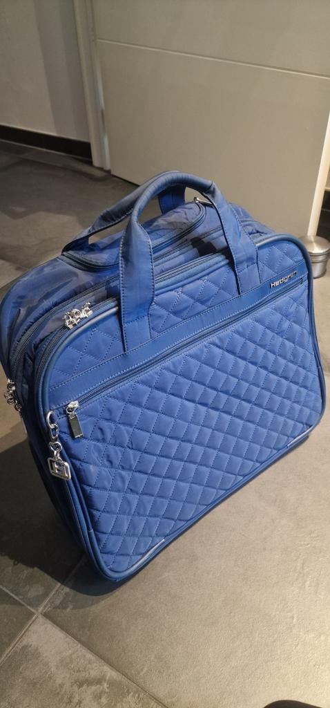 Laptoptas hedgren, Computers en Software, Ophalen, Zo goed als nieuw