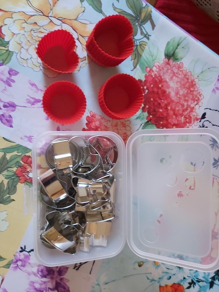 Lot : bak benodigdheden + extra vormen bijgevoegd, Ophalen of Verzenden, Zo goed als nieuw