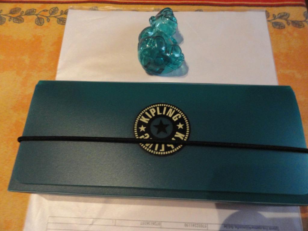 Etui porte crayons et taille crayons Kipling, Enlèvement ou Envoi, Utilisé