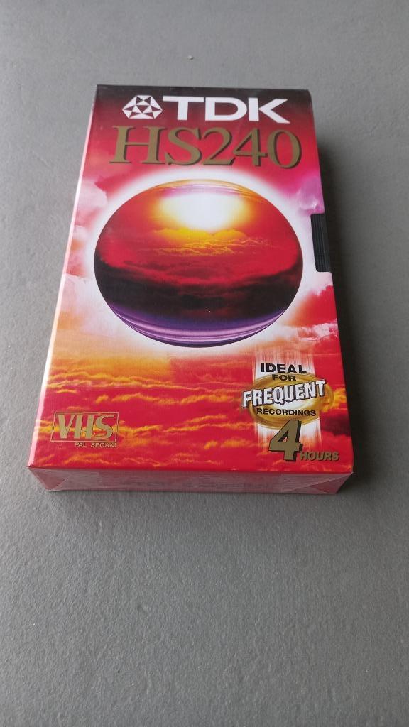 Sealed, nieuwe VHS cassette TDK, Enlèvement ou Envoi