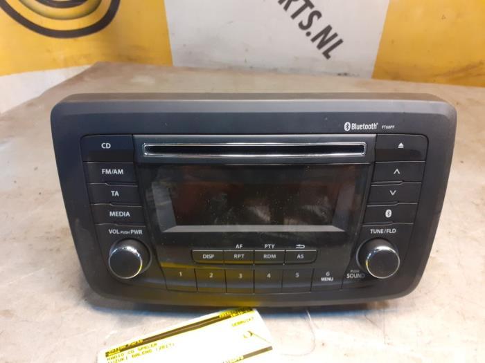 Radio CD Speler van een Suzuki Baleno, Auto-onderdelen, Ophalen of Verzenden, 3 maanden garantie, Gebruikt, Suzuki
