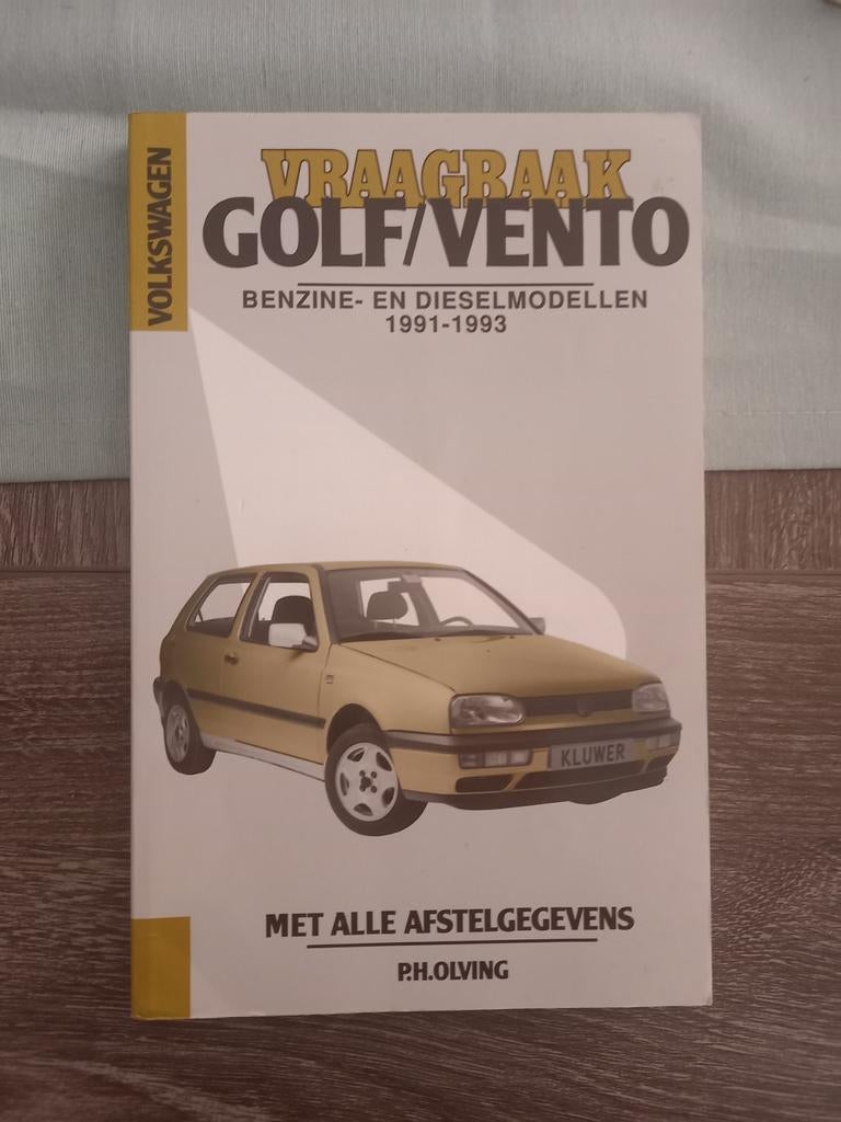 Vraagbaak Volkswagen Vw Golf vento 91/93 olving, Auto diversen, Handleidingen en Instructieboekjes, Ophalen of Verzenden