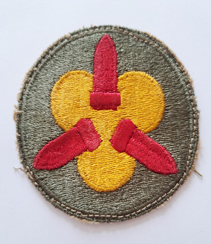 Badge 3rd ARTILLERY COMMAND - USWW2 - ORIGINAL, Enlèvement ou Envoi, Armée de terre, Emblème ou Badge