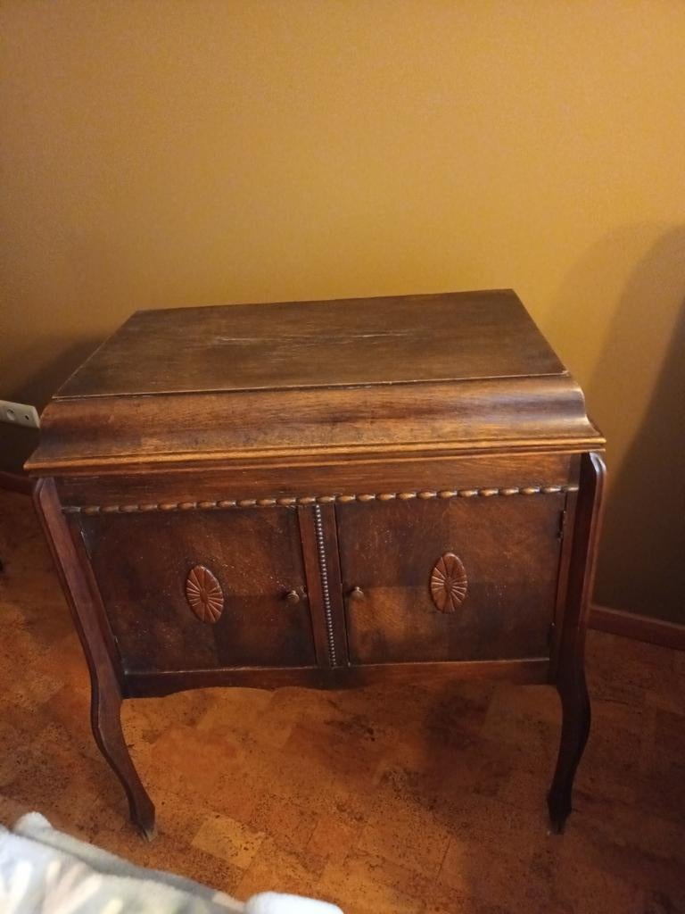 Très vieux lecteur phonographe + disques phonographiques, Enlèvement ou Envoi