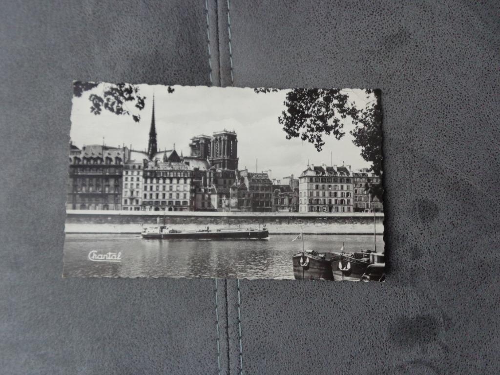 Ancienne carte postale de Paris, Enlèvement