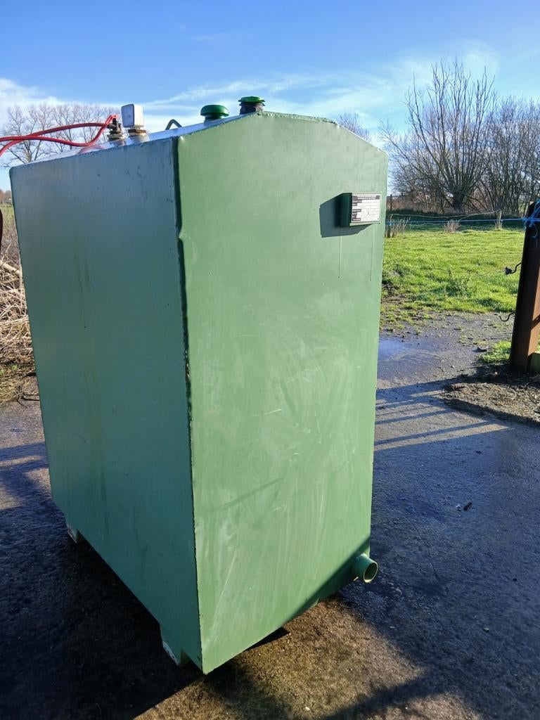 Dubbelwandige mazouttank 2x 1200l in zeer goede staat!!, Ophalen