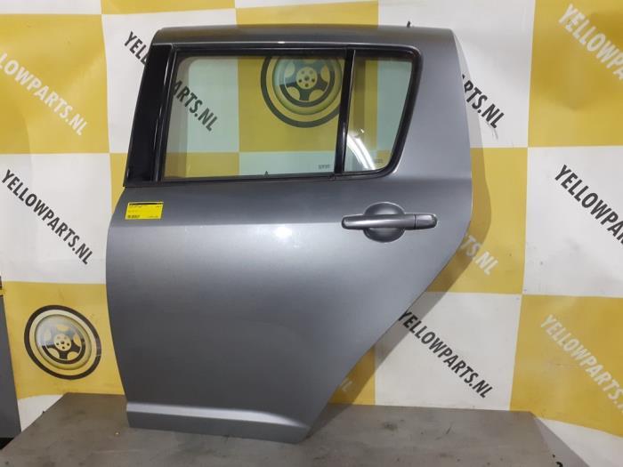 Portière 4portes arrière gauche d'un Suzuki Swift (ZCD), Autos : Pièces & Accessoires, -, 3 mois de garantie, Utilisé, Porte