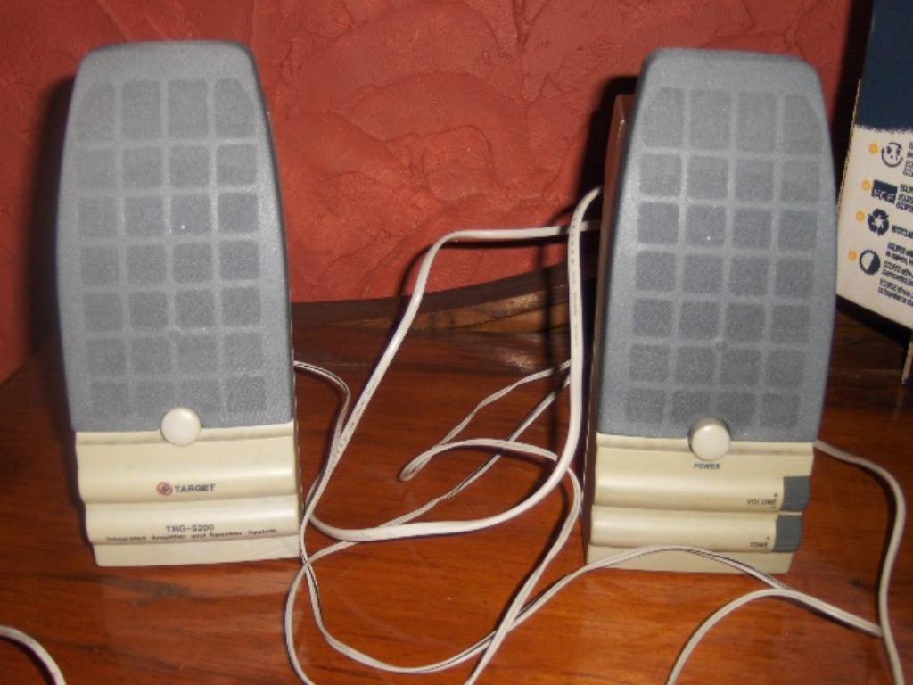geluidbox  2 stuks, Ophalen of Verzenden, Gebruikt