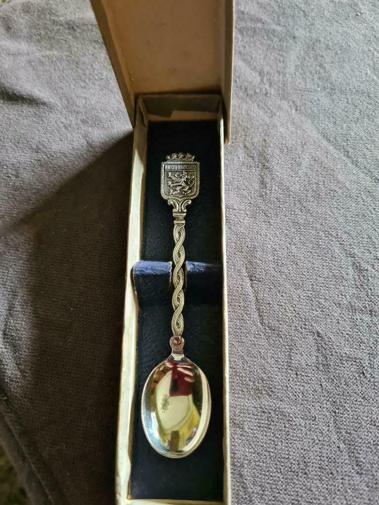 Petite cuillère collection, Enlèvement ou Envoi