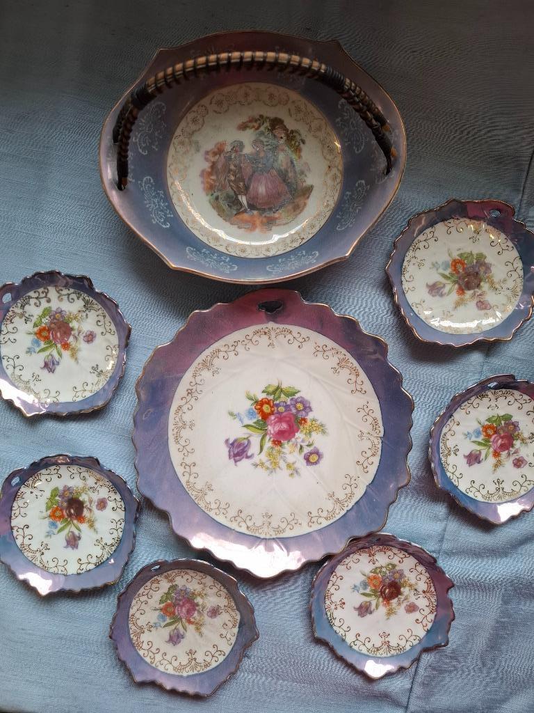 Antieke koffie? servies, Ophalen