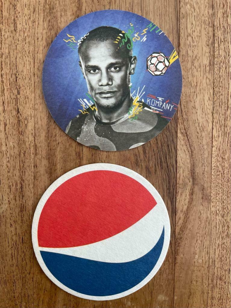 Bierviltje - VINCENT KOMPANY, Enlèvement ou Envoi, Comme neuf, Sous-bock
