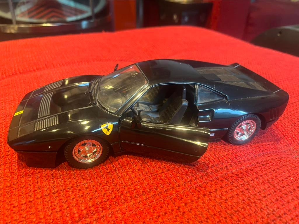 Tonka Ferrari GTO 1:16, Hobby en Vrije tijd, Ophalen of Verzenden, Zo goed als nieuw