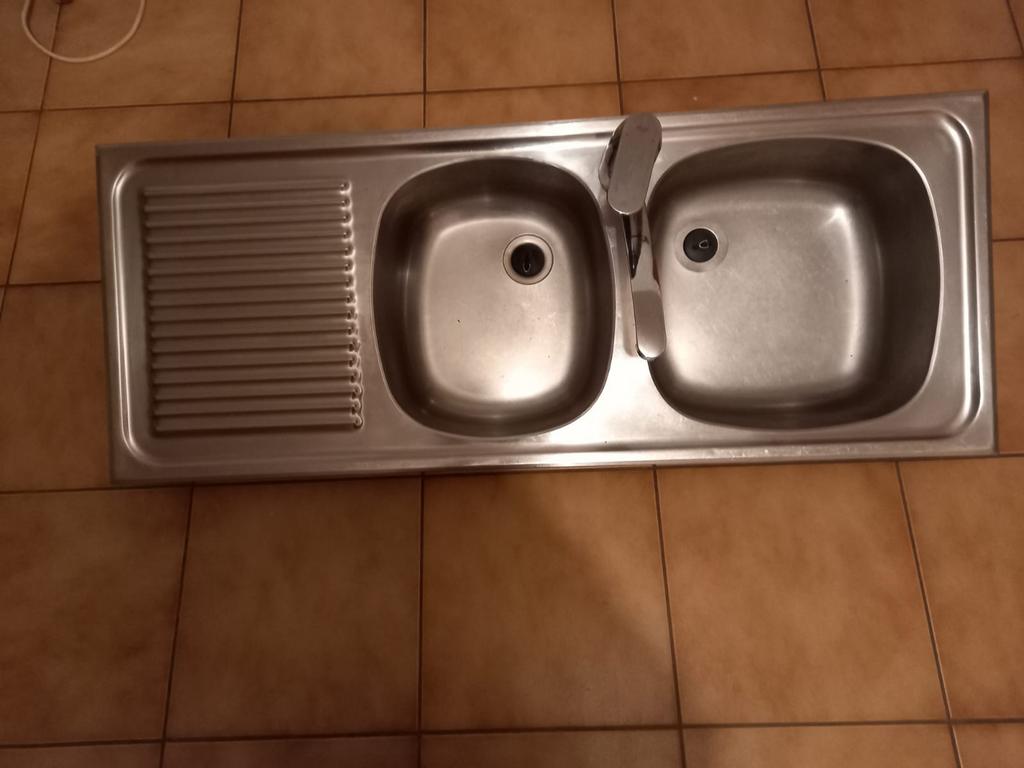 Inox spoelbak met Grohe-kraan, Ophalen, Gebruikt