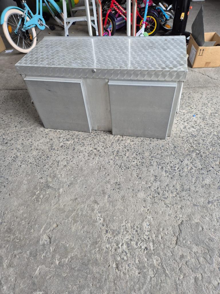 Aluminium disselkoffer, Ophalen, Gebruikt