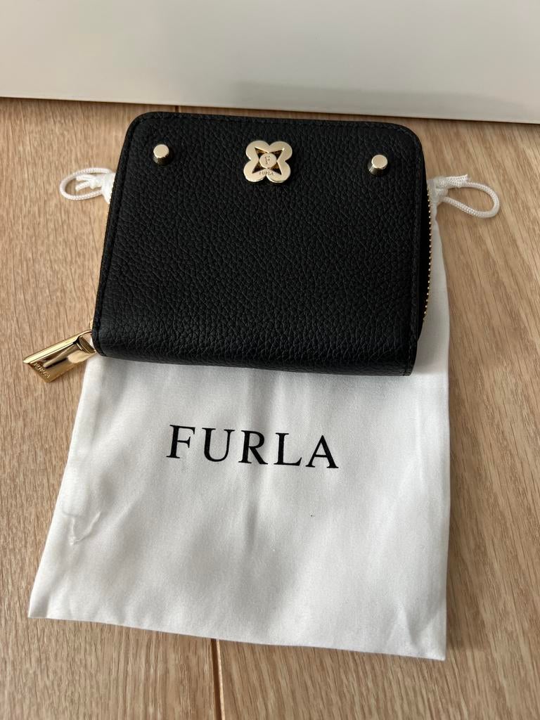 Furla portemonnee zwart leder, Ophalen