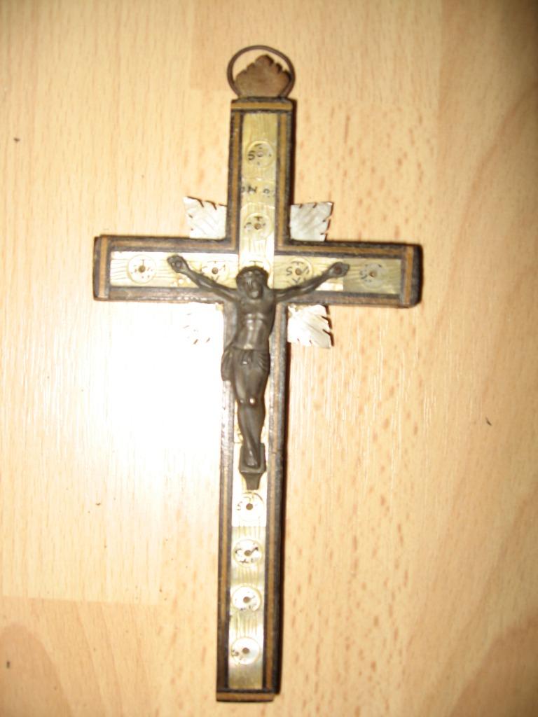 Croix / crucifix en bois en nacre, 17x8cm, Enlèvement ou Envoi