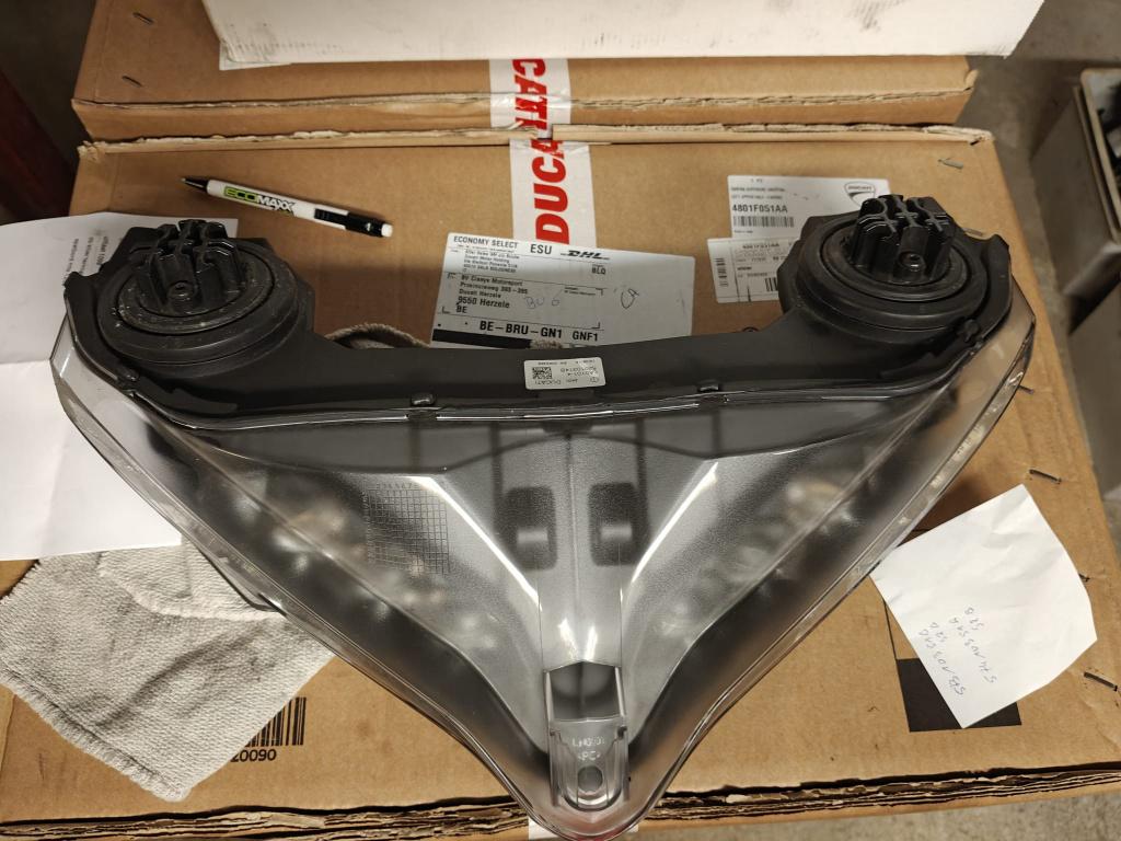 DUCATI MULTISTRADA 1200S 2015 KOPLAMP, Motoren, DUCATI, Gebruikt, Ophalen of Verzenden, Jackierogier@outlook.be