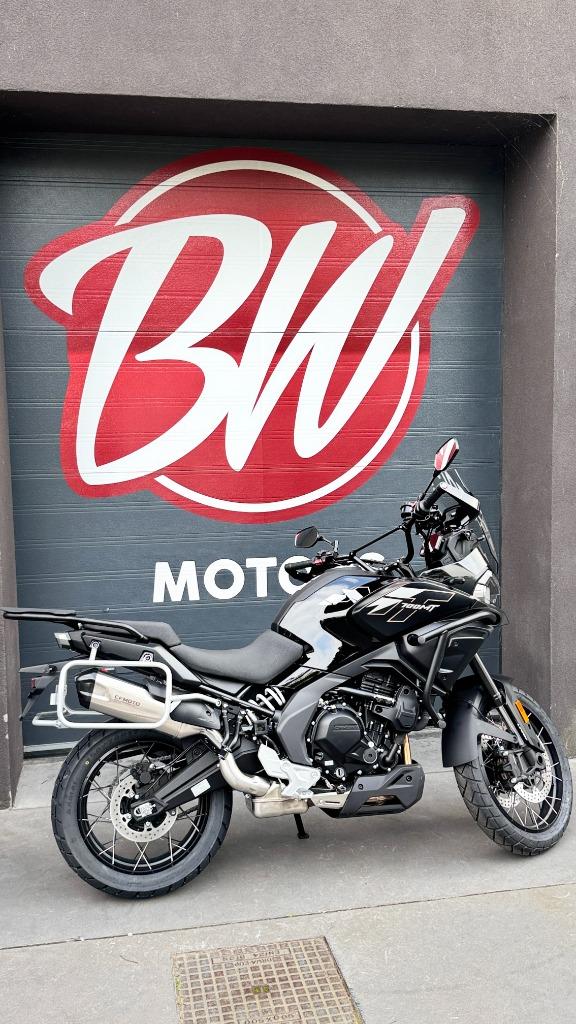 CF Moto 700 Adventure Nebula Black @ BW Motors Malines, Motos, Motoren | CFMOTO, Entreprise, Tourisme, plus de 35 kW, 2 cylindres