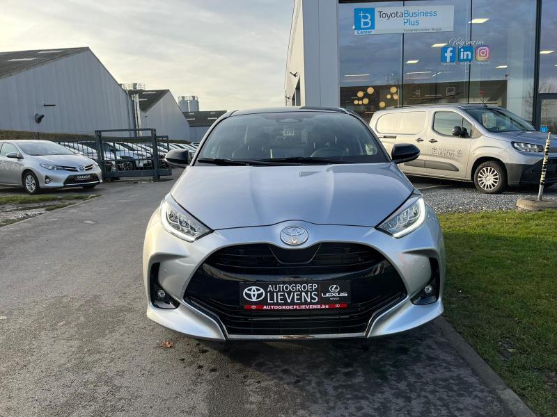 Toyota Yaris 1.5 HYB STYLE + COMF+ PANO, Auto's, Automaat, 1498 cc, Overige kleuren, 5 deurs