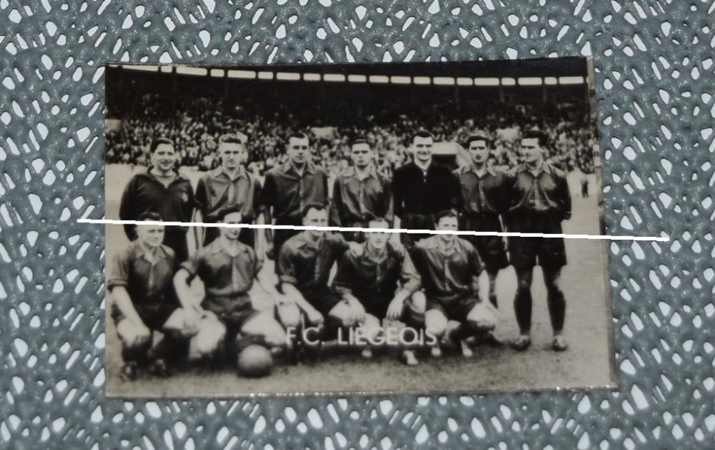RFC Liegeois - 1951 - 52 - Département honoraire, Envoi, Utilisé, Cartes de joueur