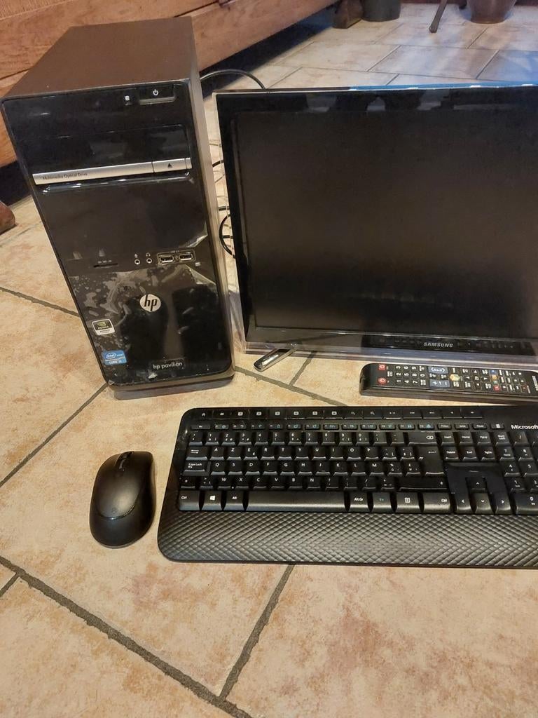 Ordi , tour ,écran , clavier , souris