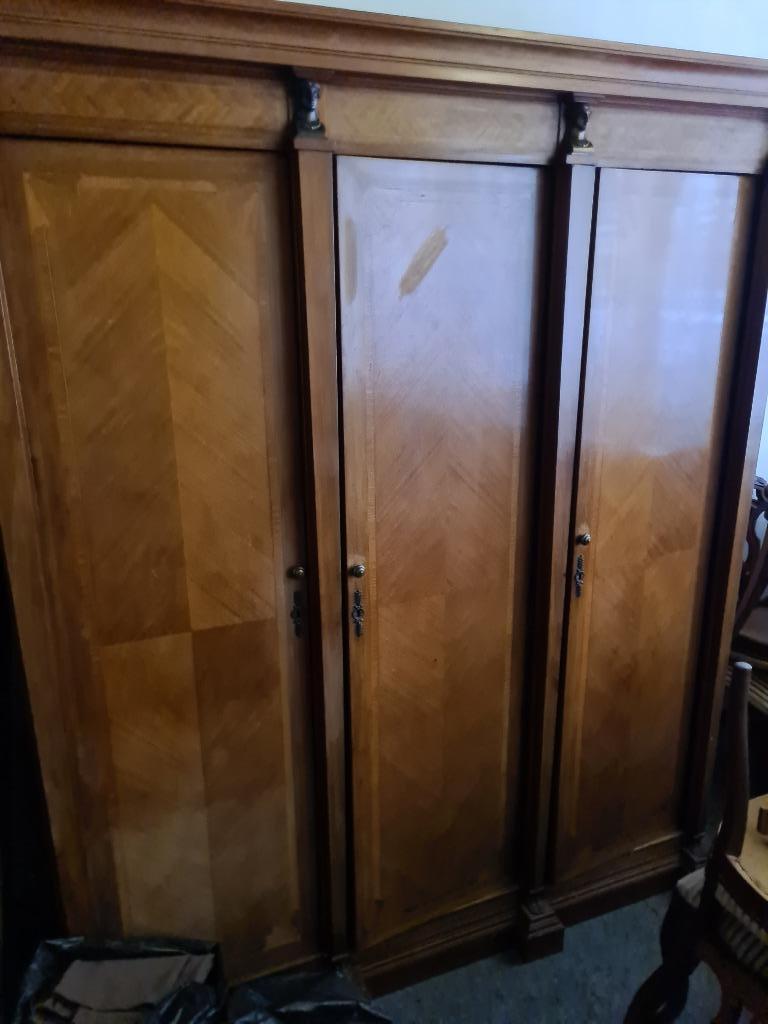 Heel mooie houten bureaukast met fraaie details, Ophalen, Gebruikt, Meerdere deuren