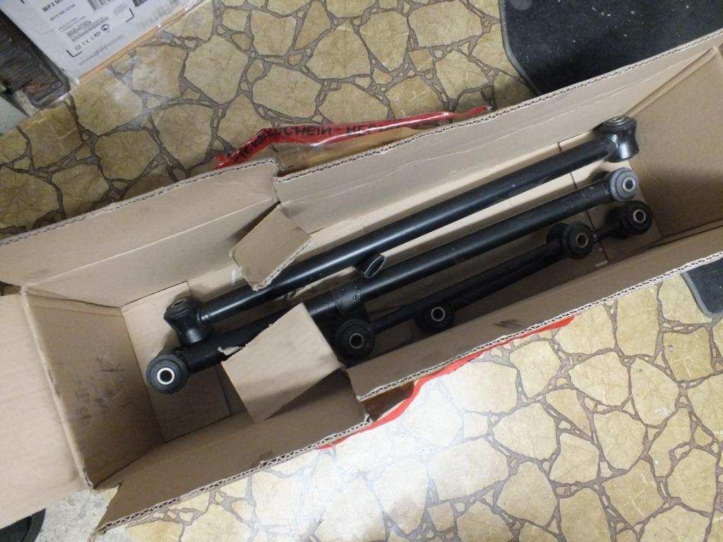 Tirants de suspension Fiat 124, Enlèvement ou Envoi, Fiat