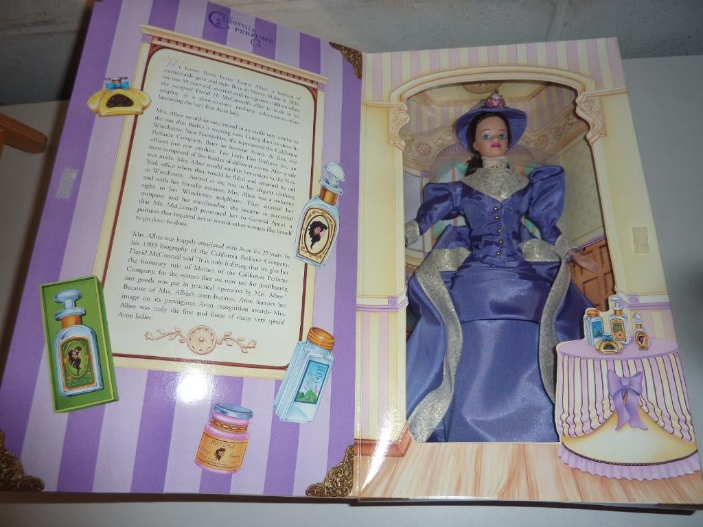 Poupée Barbie Mrs P.F.E. Albee - 1997 - Hauteur 30cm, Enlèvement, Neuf, Poupée