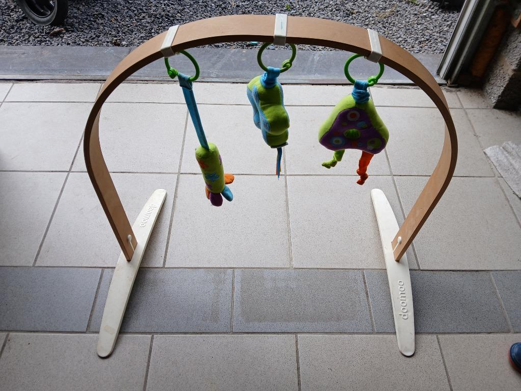 doomoo Arceau de jeu en bois pour bébé, Enfants & Bébés, Jouets | Jouets de bébé, Utilisé, Autres types, Enlèvement