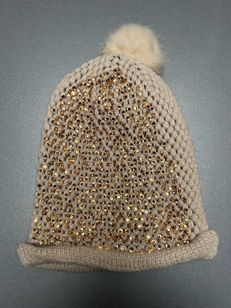 Nieuwe beige muts met pompon en strass steentjes -, Sans marque, Ophalen of Verzenden, Nieuw, Muts