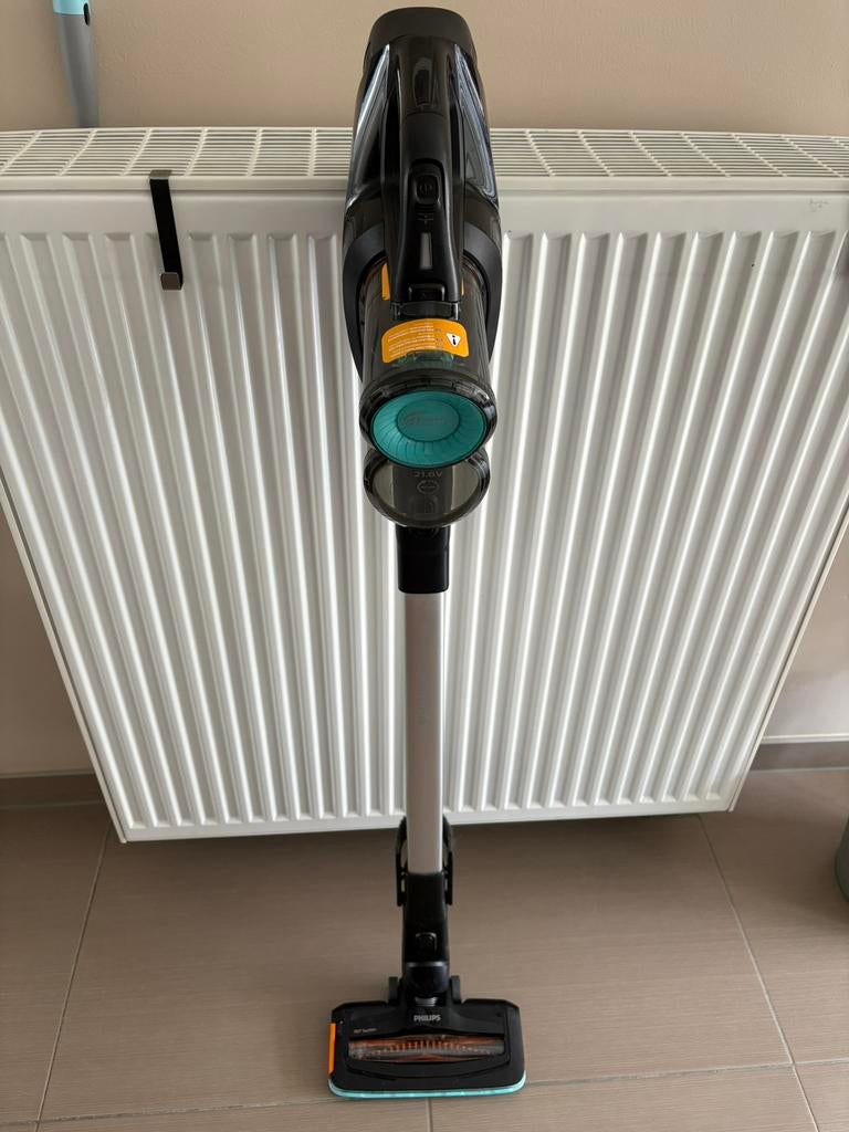 Aspirateur sans fil Philips SpeedPro avec chargeur, Enlèvement, Comme neuf