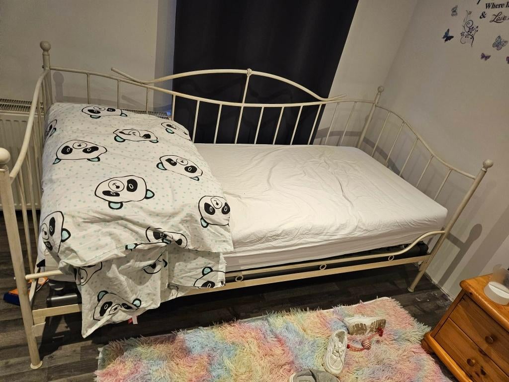 1 persoonsbed metaal + matras etc, Huis en Inrichting, Slaapkamer | Matrassen en Bedbodems, Ophalen, 90 cm, Eenpersoons, Zo goed als nieuw